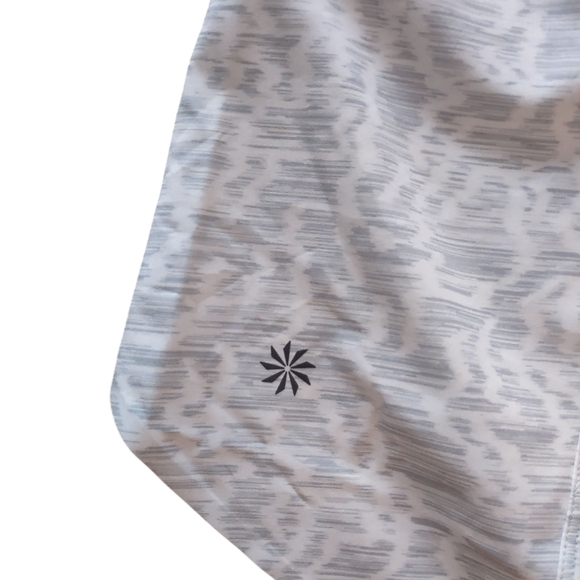 Athleta Printed Run With It 3.5" Short NWT - Picture 13 of 16